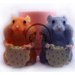 Hamster with a cookie 3D