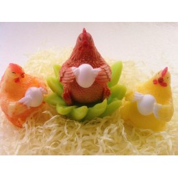 Silicone mold - Hen holding an egg 3D - for making soaps, candles and figurines
